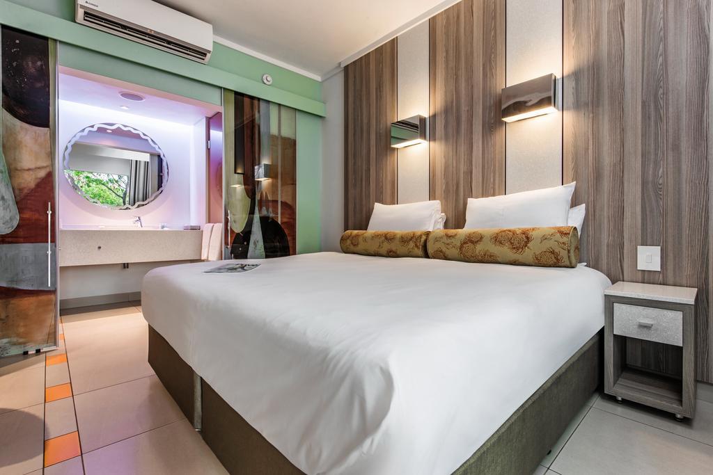 The Cabanas Hotel At Sun City Resort Bagian luar foto