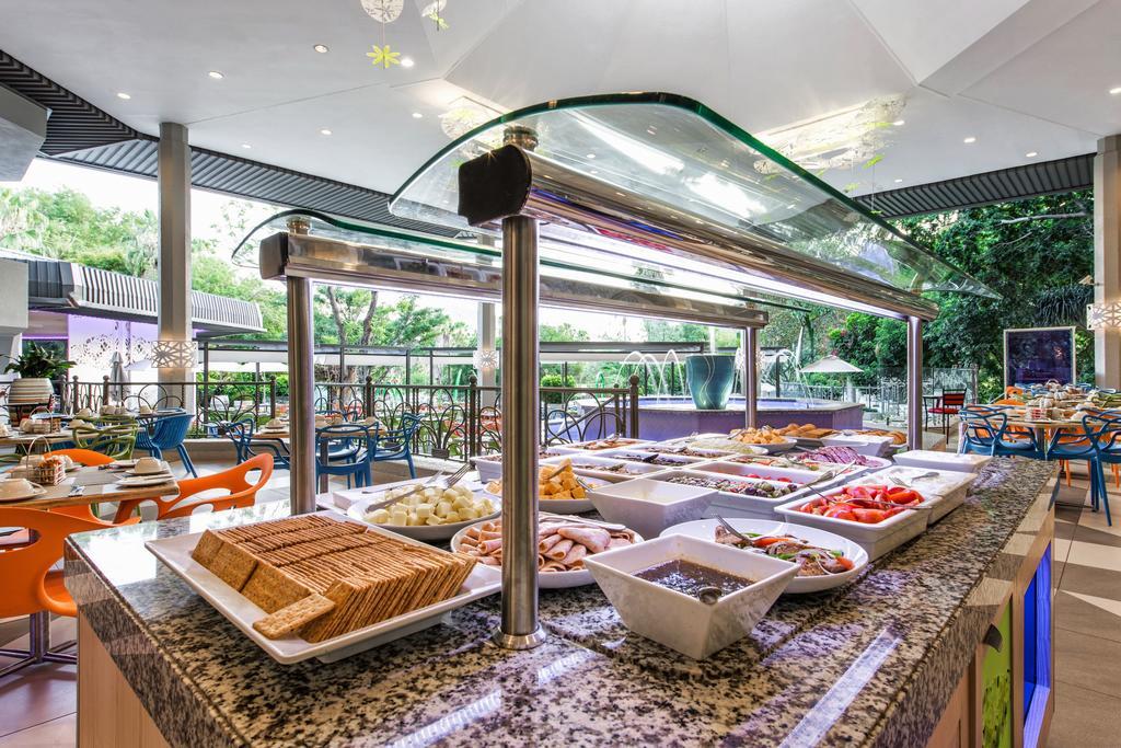 The Cabanas Hotel At Sun City Resort Bagian luar foto